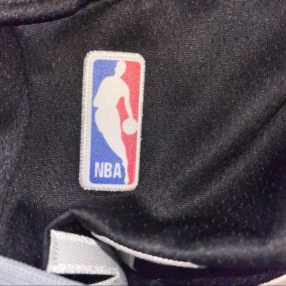 Nike NBA Authentics Tim Duncan Spurs Jersey - Picture 7 of 12